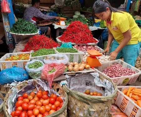 dampak_cuaca_buruk_harga_cabai_merah_tembus_rp48_ribu_per_kg_di_medan
