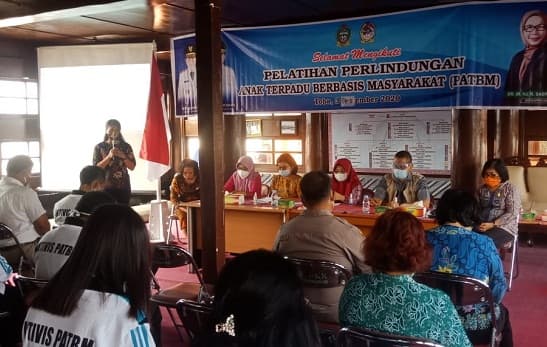 dinas_pp_dan_pa_sumut_gelar_pelatihan_perlindungan_anak_terpadu_berbasis_masyarakat_di_toba
