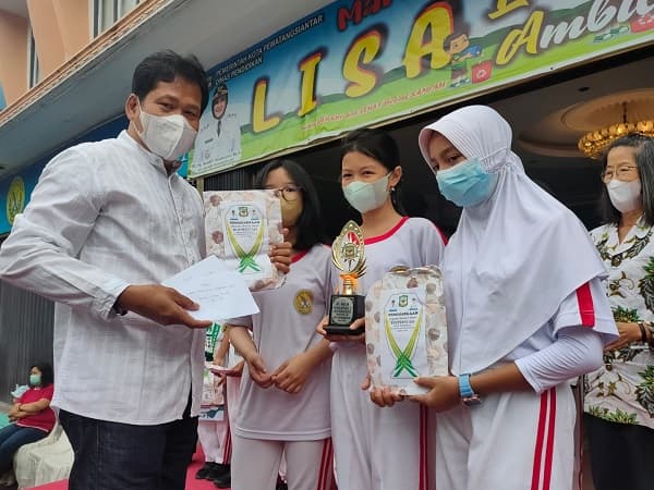 disdik_siantar_apresiasi_sd_sultan_agung_boyong_taekwondo_championship_2022