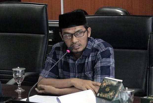 dprd_medan_minta_pemko_serius_benahi_parkir_berlapis_di_jalan_dr_mansyur