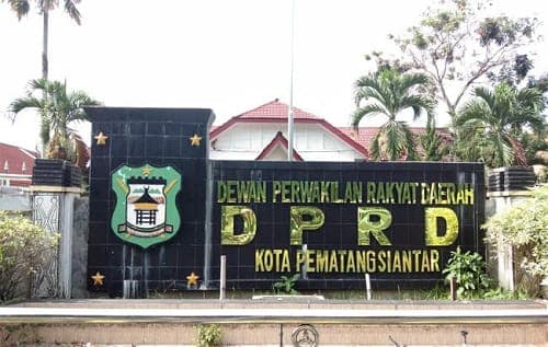 dprd_siantar_dukung_percepatan_pendefinitifan_susanti_jadi_wali_kota