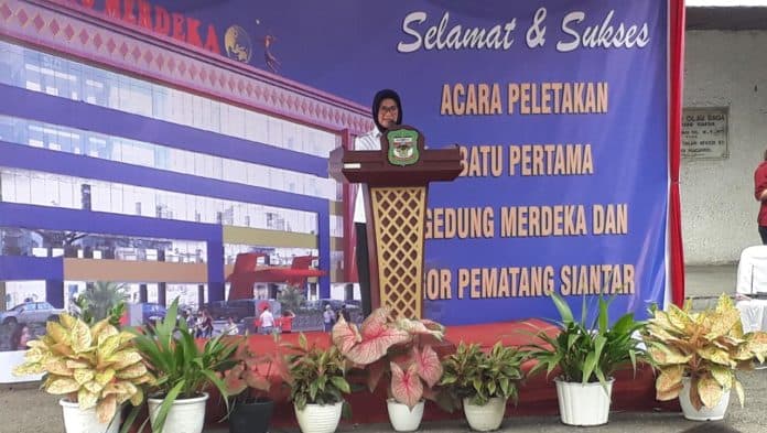 dprd_siantar_pertanyakan_peletakan_batu_pertama_gedung_merdeka