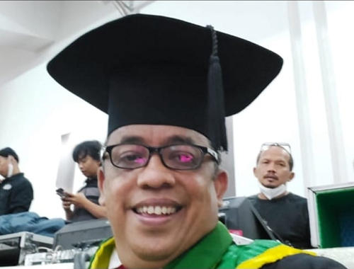 dr_simon_sidabukke_jangan_sembarangan_mengkonversi_kebun_teh_sidamanik_ke_tanaman_sawit
