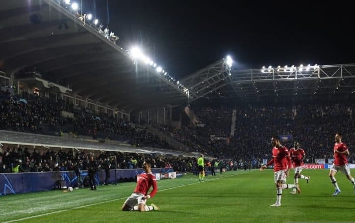 dua_gol_lewat_tendangan_ronaldo_mu_curi_satu_poin_di_kandang_atalanta