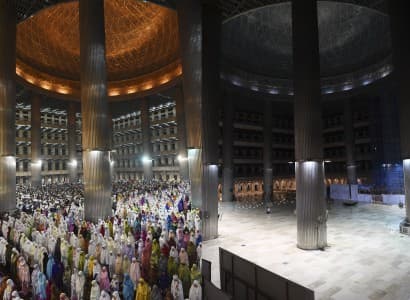 fatwa_mui_bebaskan_umat_laksanakan_sholat_jumat_bergelombang
