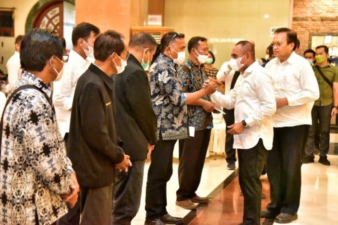 gubsu_edy_rahmayadi_hadiri_pertemuan_70_gereja_paroki_santo_yosep_delitua
