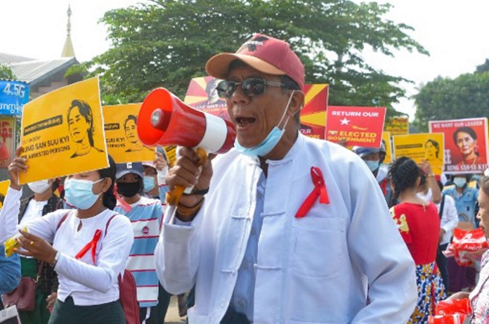 guru_guru_di_myanmar_tolak_mengajar_setelah_sekolah_dibuka