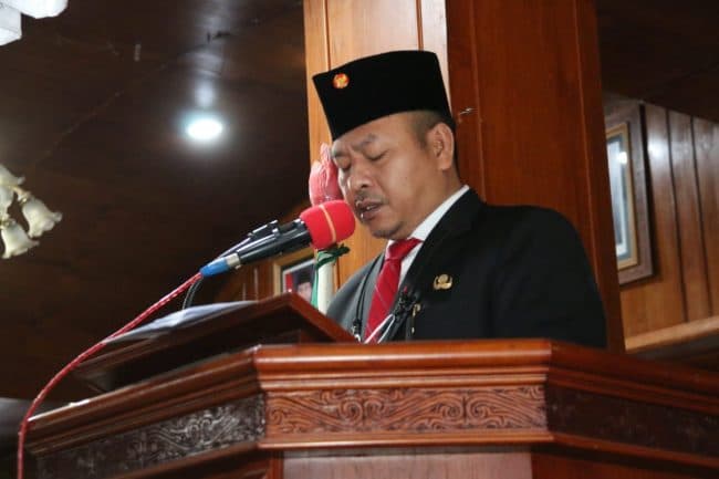 hut_ke_76_kabupaten_taput_bupati_sebelum_akhir_masa_jabatan_10_agenda_besar_harus_tuntas