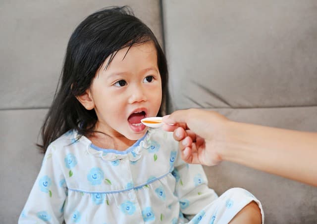 idai_setop_sementara_parasetamol_cair_untuk_obat_anak