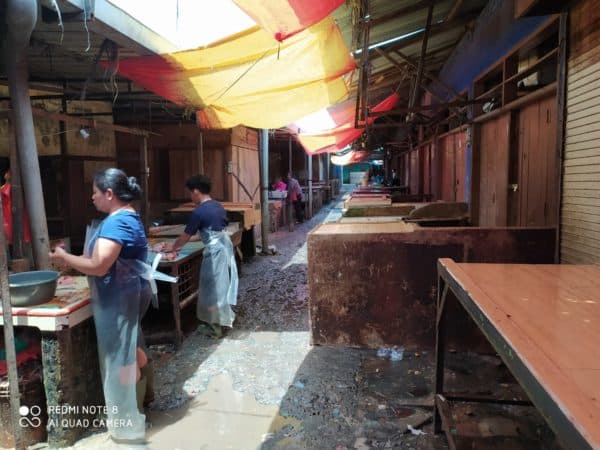 ini_pro_kontra_sejumlah_pedagang_pasar_dwikora_soal_menutup_tempat_berjualan