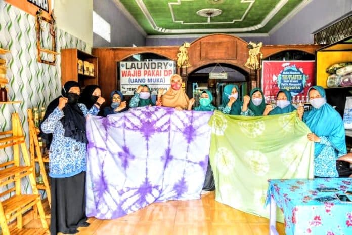 inovasi_baru_batik_jumput_hadir_di_batu_bara