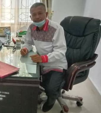 kadiskominfo_bantah_kadisdik_simalungun_disekap_di_hotel