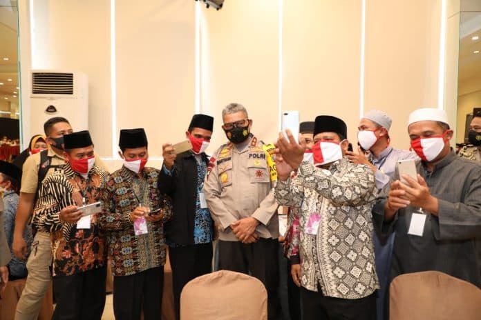kapoldasu_ajak_para_dai_ikut_hentikan_penyebaran_covid_19