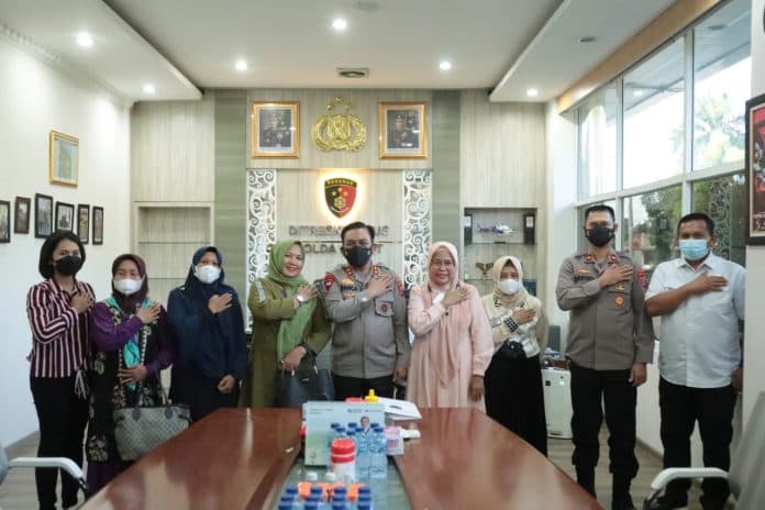 kasus_pencemaran_nama_baik_tokoh_masyarakat_diselesaikan_dengan_restorative_justice