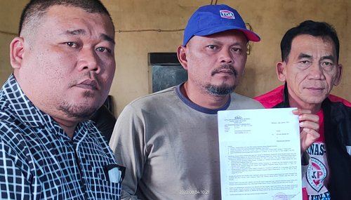 kejari_dairi_diminta_tahan_dua_oknum_asn_tersangka_pembuat_surat_palsu