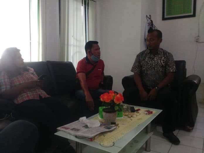 kejari_tobasa_limpahkan_berkas_dugaan_korupsi_pupr_tobasa_ke_pn_medan