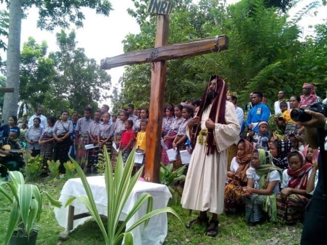 kerinduan_ke_gereja_saat_paskah_mati_di_gereja_pun_tak_apa_apa