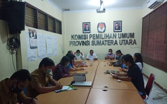 komisi_i_dprd_samosir_kunjungi_kpu_sumut