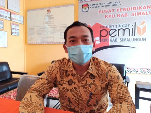 kpud_simalungun_bagikan_apk_yang_tak_resmi_harus_diturunkan