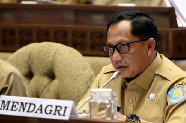 melanggar_ppkm_darurat_kepala_daerah_bisa_diberhentikan_hingga_penutupan_usaha