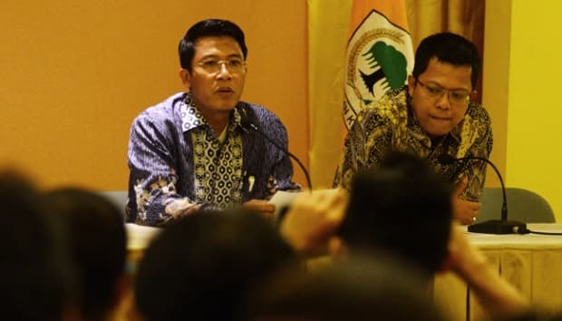 misbakhun_sekolah_dan_sembako_tidak_boleh_dipungut_pajak