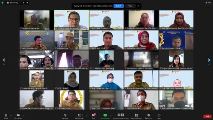 ojk_gelar_coaching_clinic_penguatan_program_akses_keuangan_tpakd_se_sumut