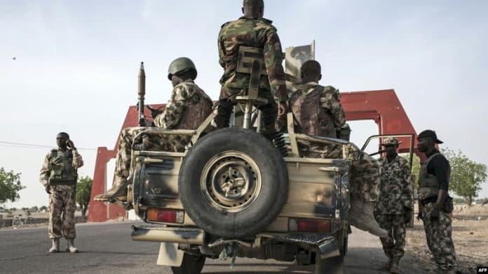pangkalan_militer_diserang_14_tentara_nigeria_tewas