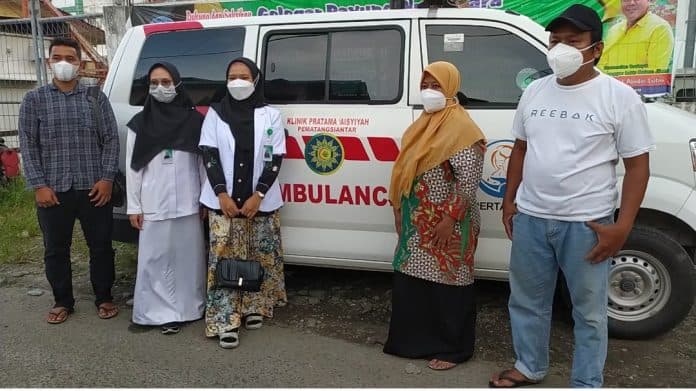panitia_acara_gelegar_payung_nusantara_siagakan_medis_dan_ambulance_demi_jaga_prokes_ketat