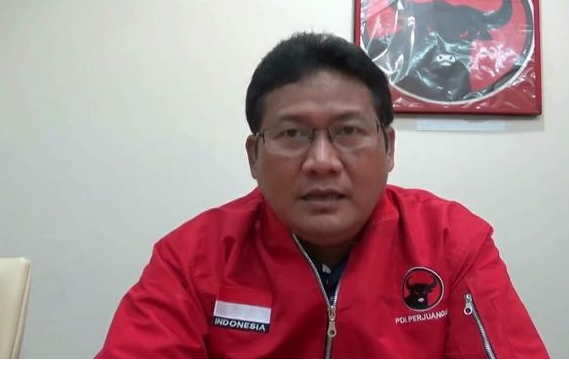 pdip_akan_evaluasi_kader_yang_tak_dukung_bobby_aulia