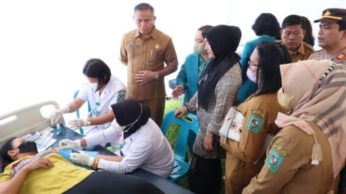 pemkab_simalungun_gelar_bakti_sosial_berikan_layanan_kb_gratis_ke_1000_akseptor
