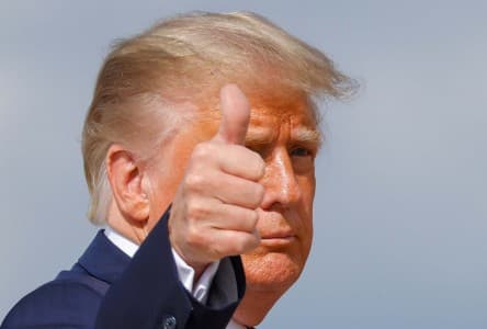 penasehat_kepresidenan_positif_trump_langsung_ditest_covid_19