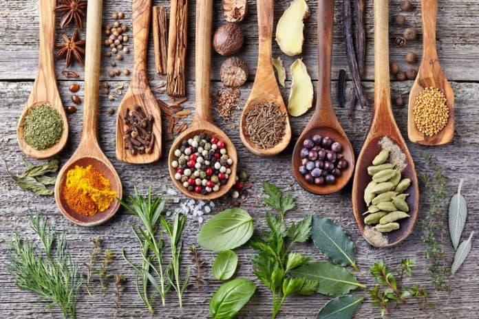 peneliti_herbal_dorong_obat_tradisional_teregistrasi_bpom