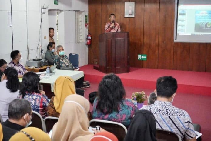 pengelolaan_limbah_b3_merupakan_tantangan_fasilitas_pelayanan_kesehatan