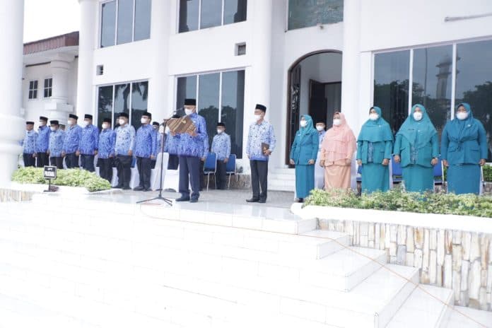 pimpin_upacara_hkn_dan_hardiknas_bupati_asahan_berharap_merdeka_belajar_terwujud