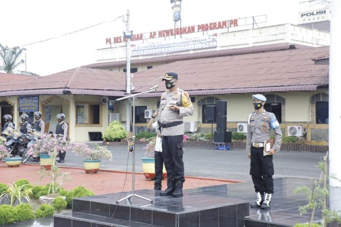 polres_asahan_gelar_apel_operasi_keselamatan_toba_2021