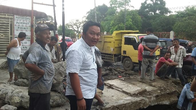 proyek_drainase_siantar_diprotes_warga_komisi_iii_rekanan_dan_dinas_pu_akan_kita_panggil