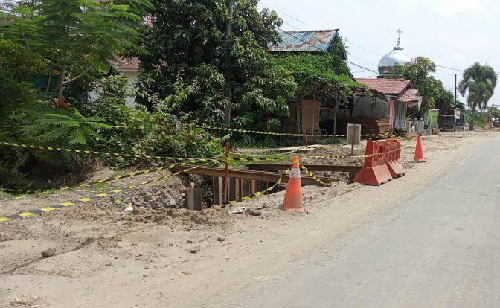 proyek_galian_jdu_spam_berdebu_dikeluhkan_warga_binjai