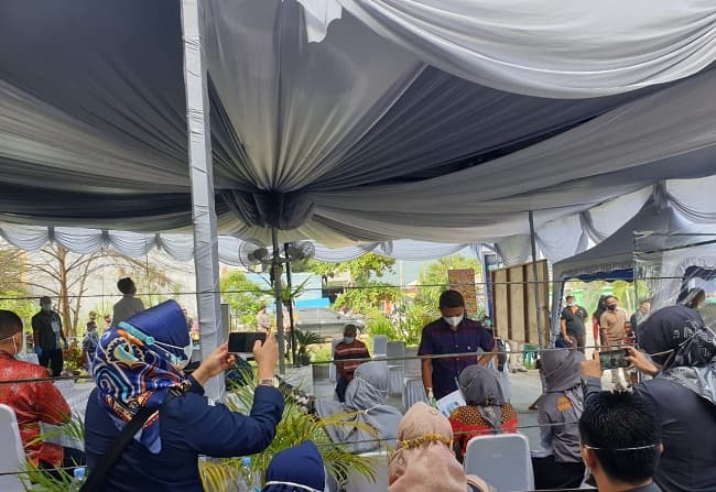 psu_usai_kpu_labuhanbatu_lapor_ke_mk_jumat