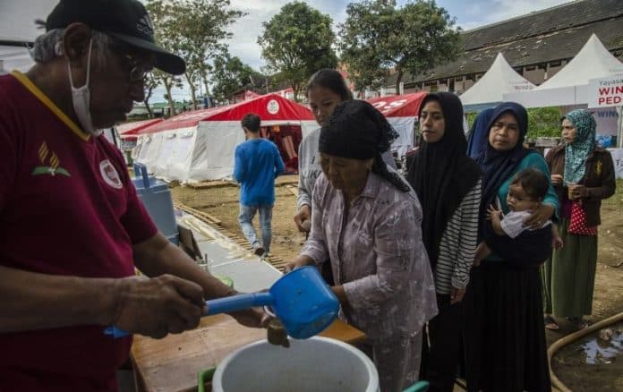 puluhan_musisi_gelar_konser_galang_dana_bagi_korban_gempa_cianjur