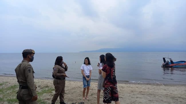 rumah_ibadah_dan_tempat_wisata_di_toba_jadi_sasaran_razia_satgas_penanganan_covid_19