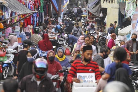 sambut_new_normal_ini_berbagai_tipe_masyarakat