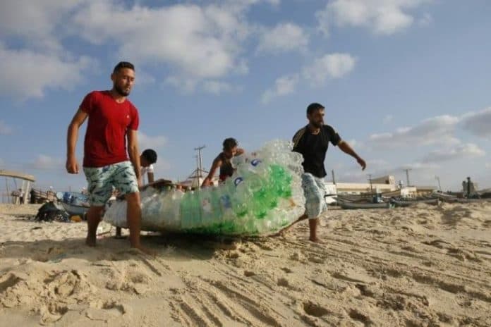 setelah_serang_jalur_gaza_israel_tutup_total_zona_penangkapan_ikan_di_gaza