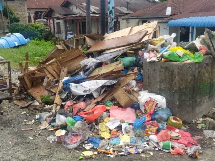 siantar_diserbu_sampah_busuk_di_tps_kadis_dlh_alat_berat_sampah_rusak