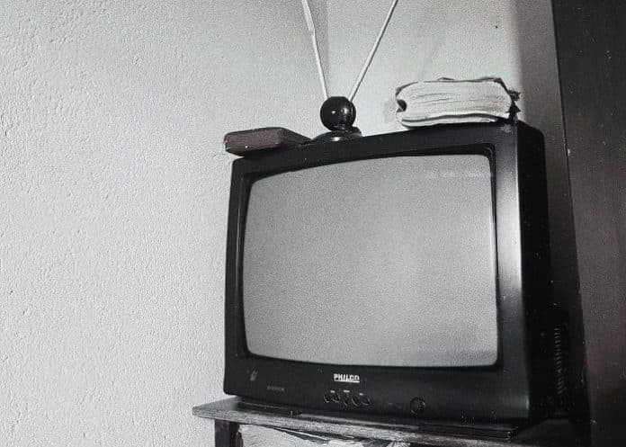 siaran_tv_analog_resmi_dihentikan_mulai_malam_ini
