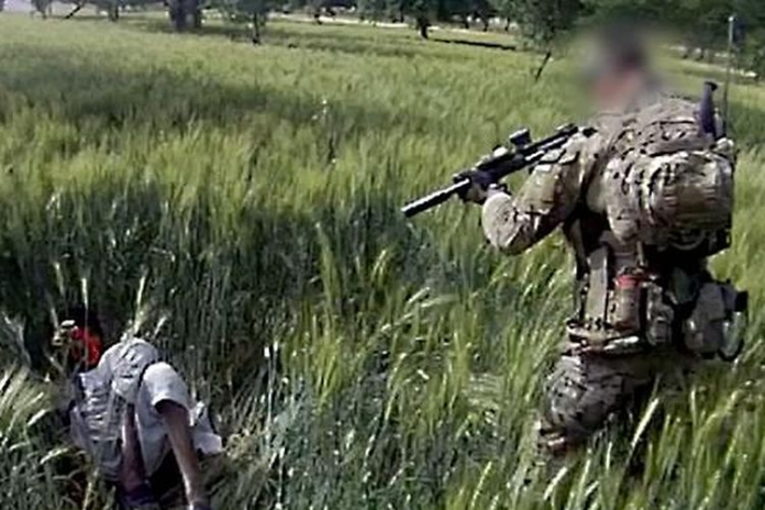 terekam_tentara_sas_australia_tembak_mati_warga_afghanistan