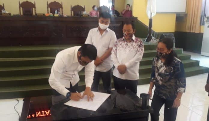 terkait_dua_ranperda_insiatif_dprd_ini_pendapat_akhir_wali_kota_siantar
