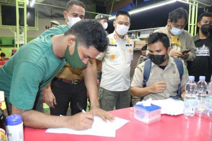 tidak_bayar_pajak_warkop_di_kawasan_jalan_h_misbah_dan_multatuli_medan_bakal_disegel