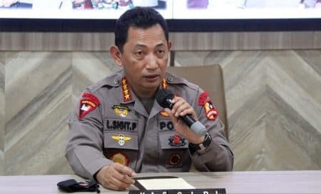 usai_kadiv_propam_kapolri_nonaktifkan_karo_paminal_dan_kapolres_metro_jaksel