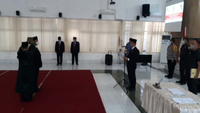 usai_lantik_pj_sekda_siantar_ini_kata_walikota