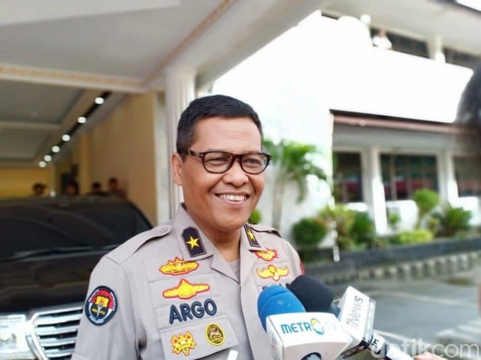 wah_ada_skenario_rusuh_98_di_grup_whatsapp_kami_medan